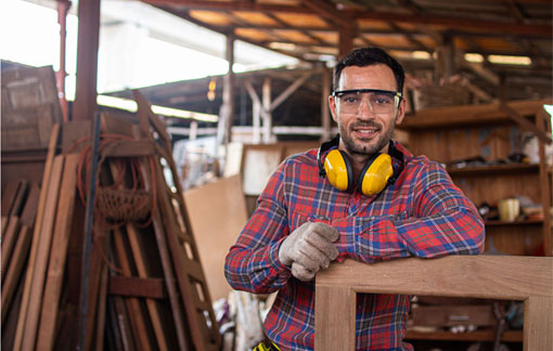 Learn how Selective's insurance for contractors can help you grow your business.